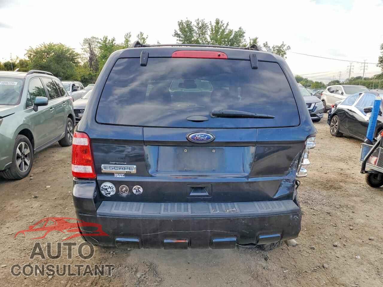 FORD ESCAPE 2011 - 1FMCU0D74BKC59652