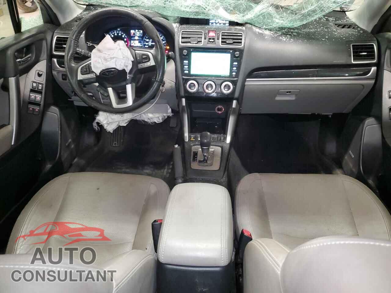 SUBARU FORESTER 2017 - JF2SJARC0HH441148