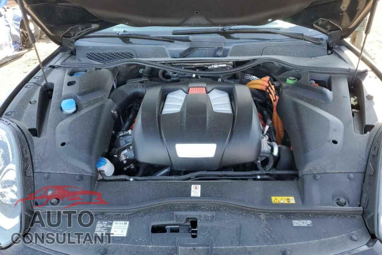 PORSCHE CAYENNE 2016 - WP1AE2A2XGLA60800