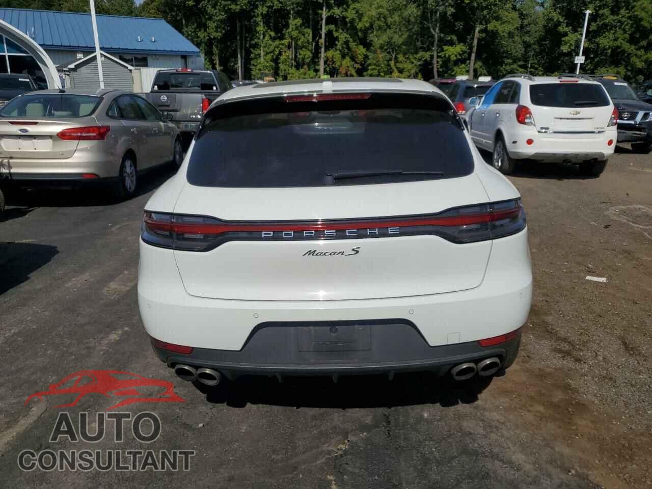 PORSCHE MACAN 2021 - WP1AB2A50MLB31372