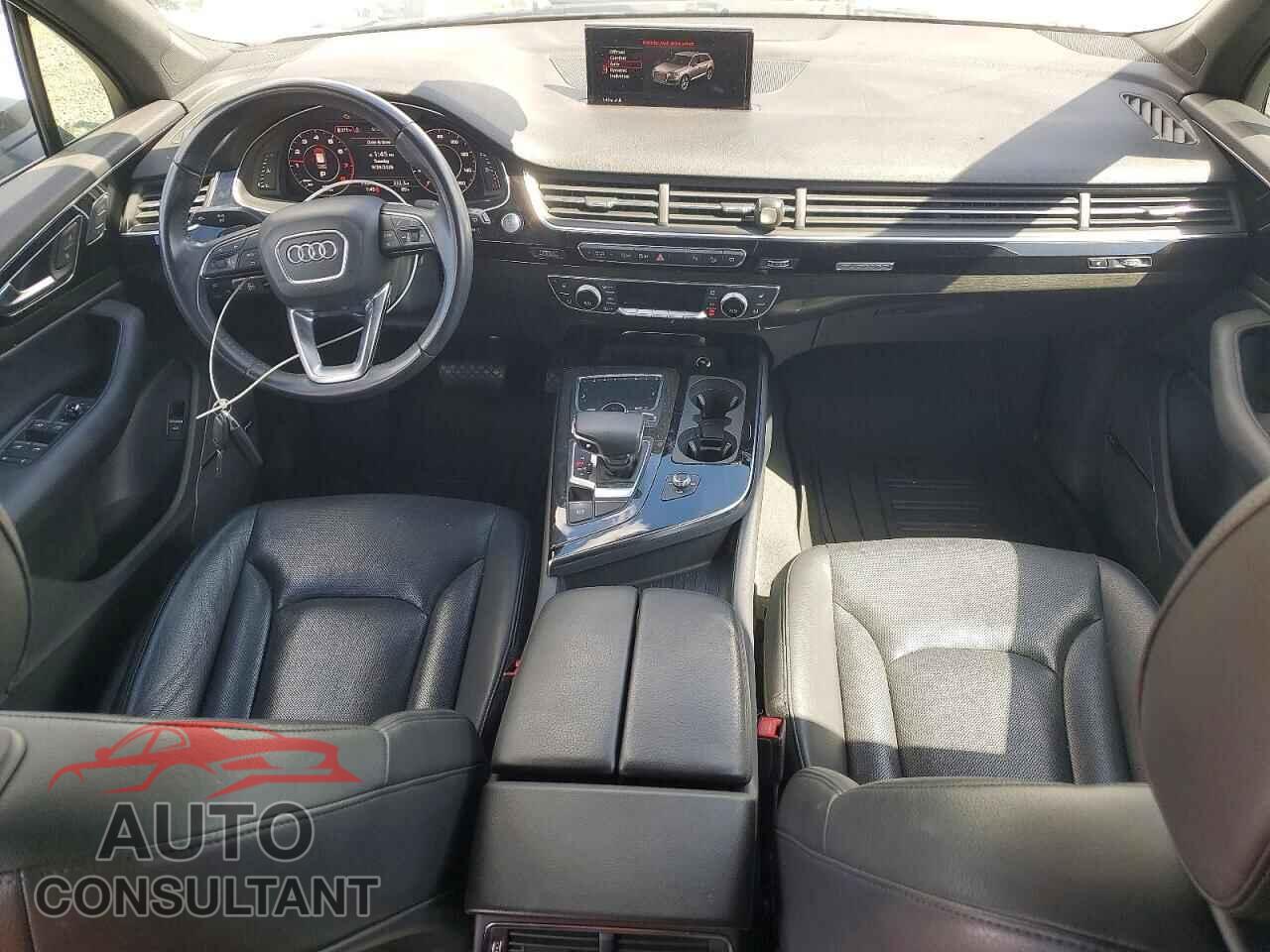 AUDI Q7 2018 - WA1LAAF71JD044663
