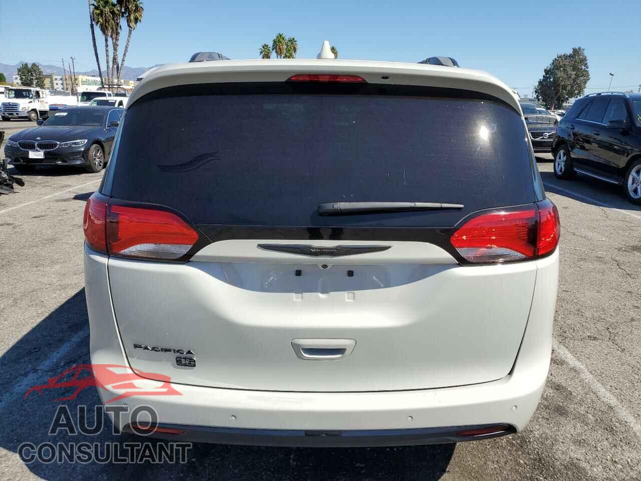 CHRYSLER PACIFICA 2020 - 2C4RC1EG2LR145593