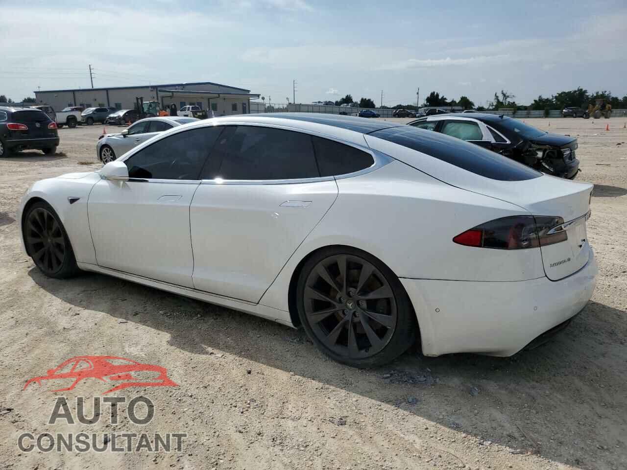 TESLA MODEL S 2019 - 5YJSA1E28KF300590