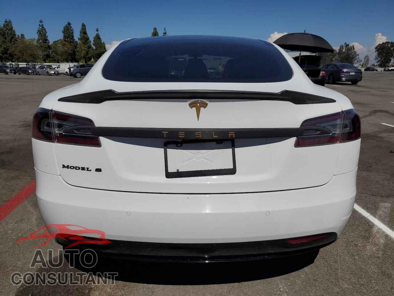 TESLA MODEL S 2016 - 5YJSA1E17GF166833