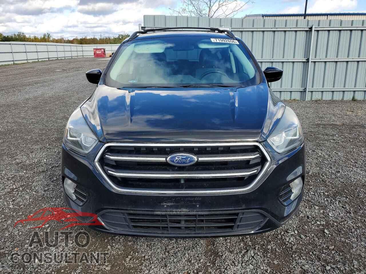 FORD ESCAPE 2017 - 1FMCU9G99HUD22341