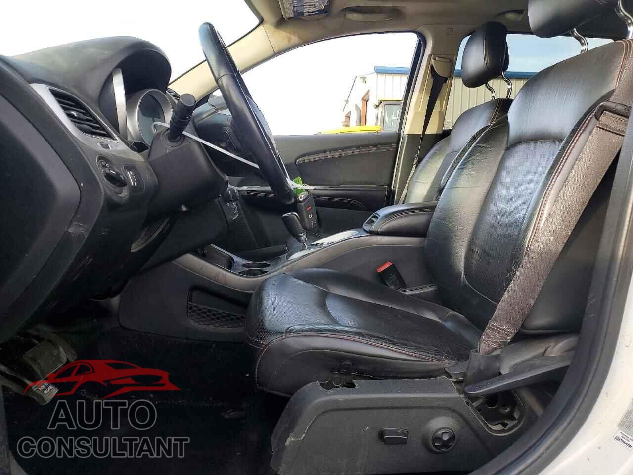 DODGE JOURNEY 2015 - 3C4PDDEG9FT549126