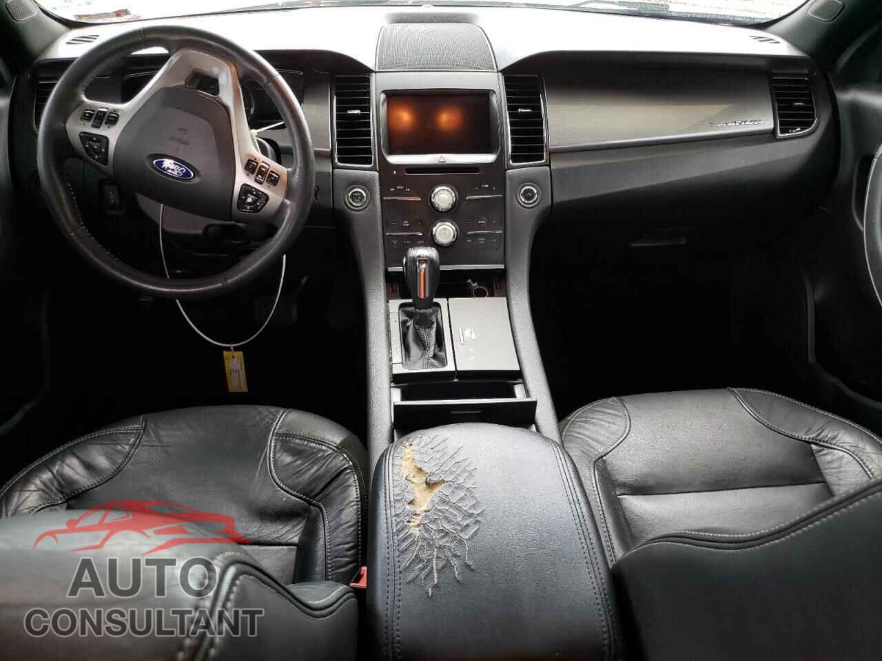 FORD TAURUS 2015 - 1FAHP2E83FG187989