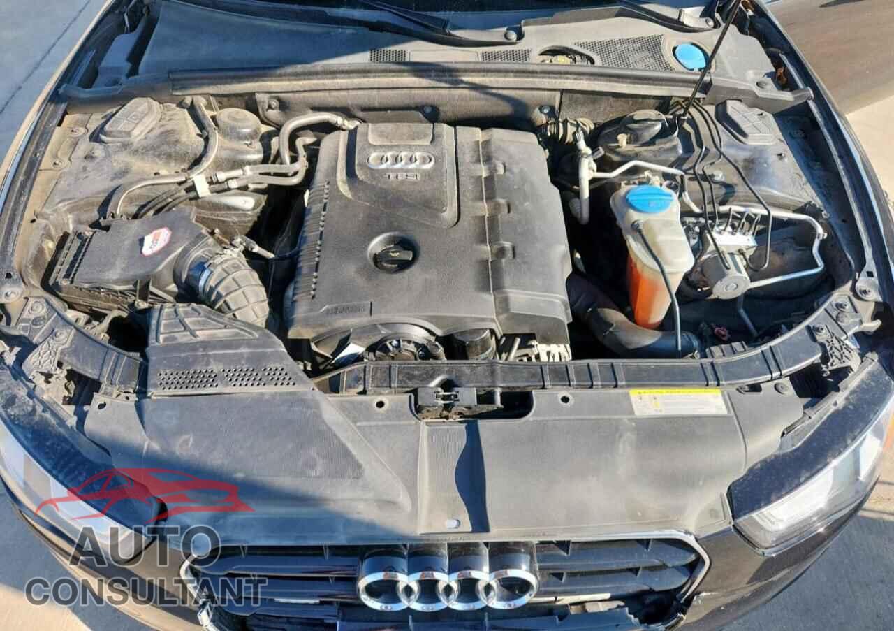 AUDI A5 2013 - WAUCFAFR2DA001607