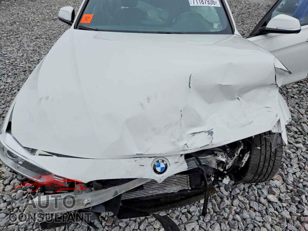 BMW 3 SERIES 2015 - WBA3B3C58FF548248
