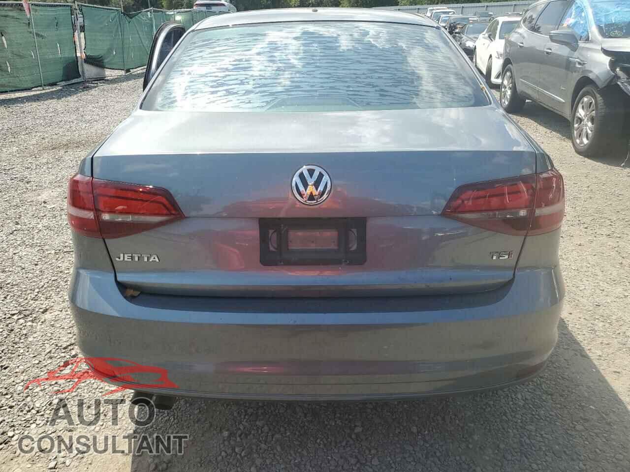 VOLKSWAGEN JETTA 2017 - 3VW2B7AJ6HM230666