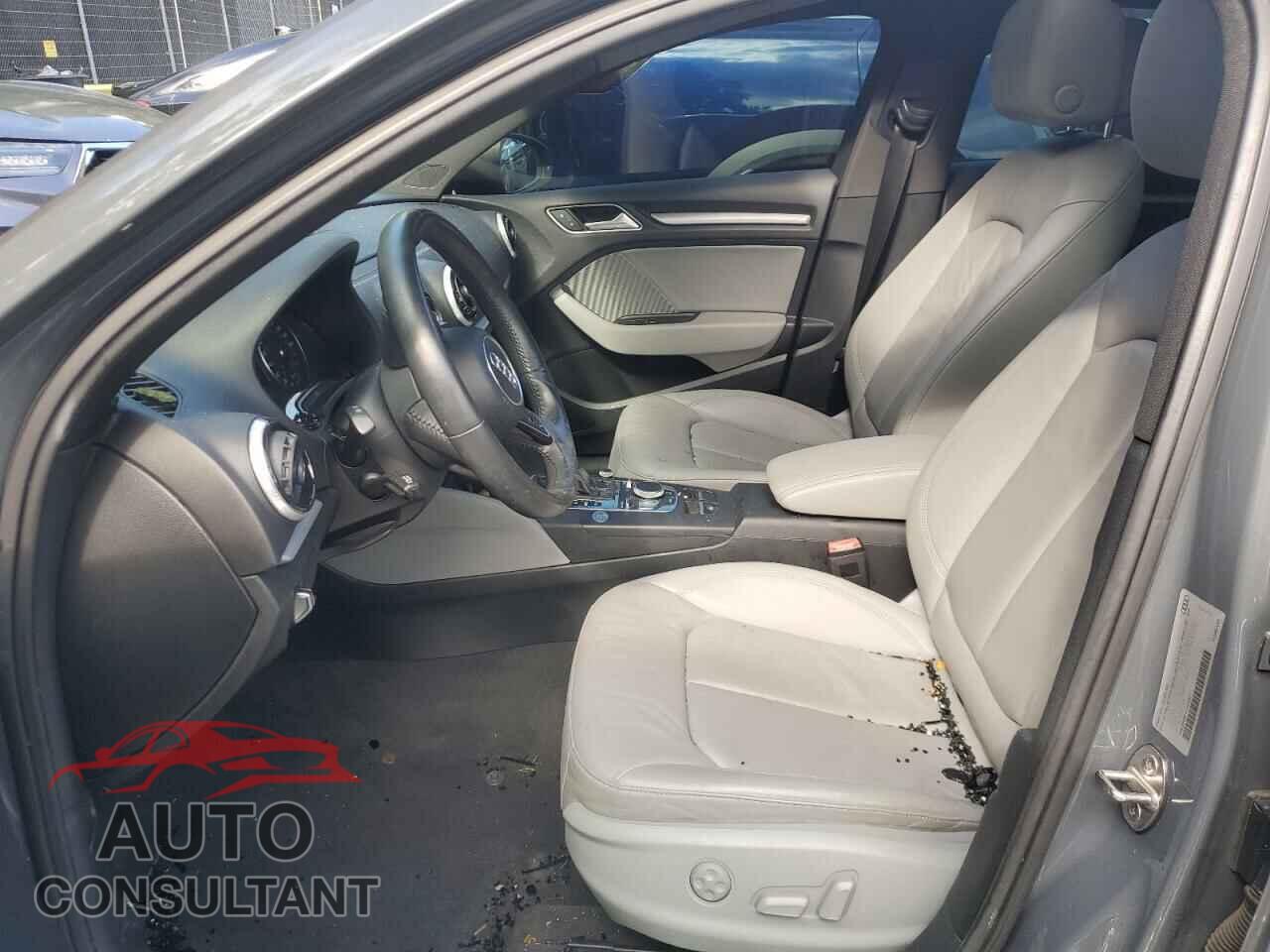 AUDI A3 2017 - WAUB8GFF1H1009931