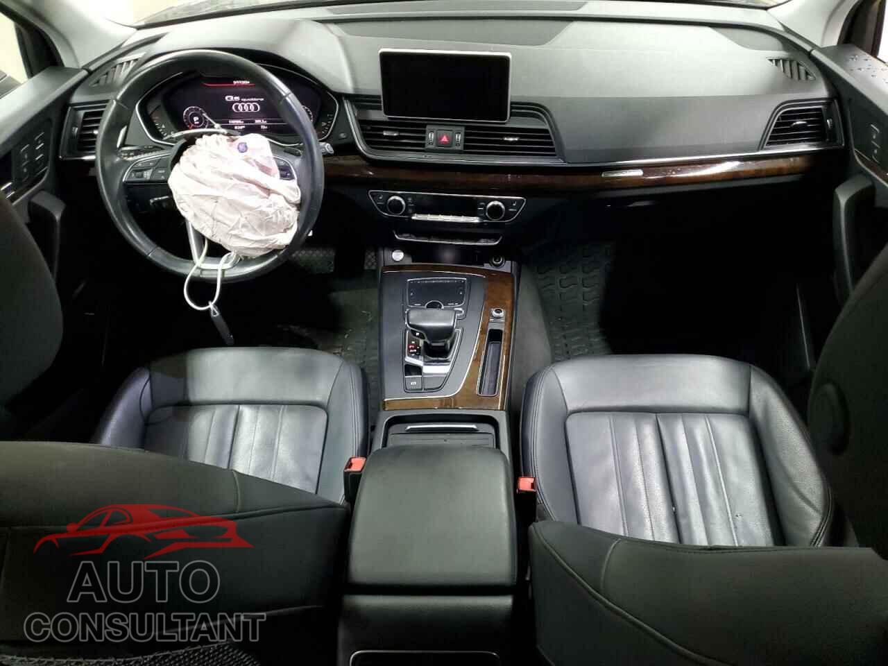 AUDI Q5 2019 - WA1BNAFY6K2129200