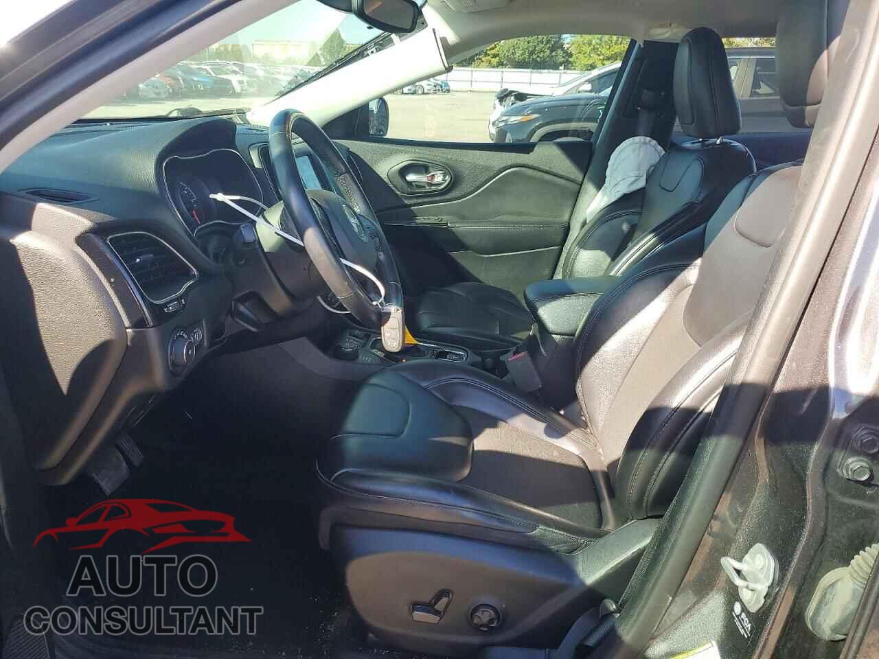 JEEP CHEROKEE 2021 - 1C4PJMLB1MD156658