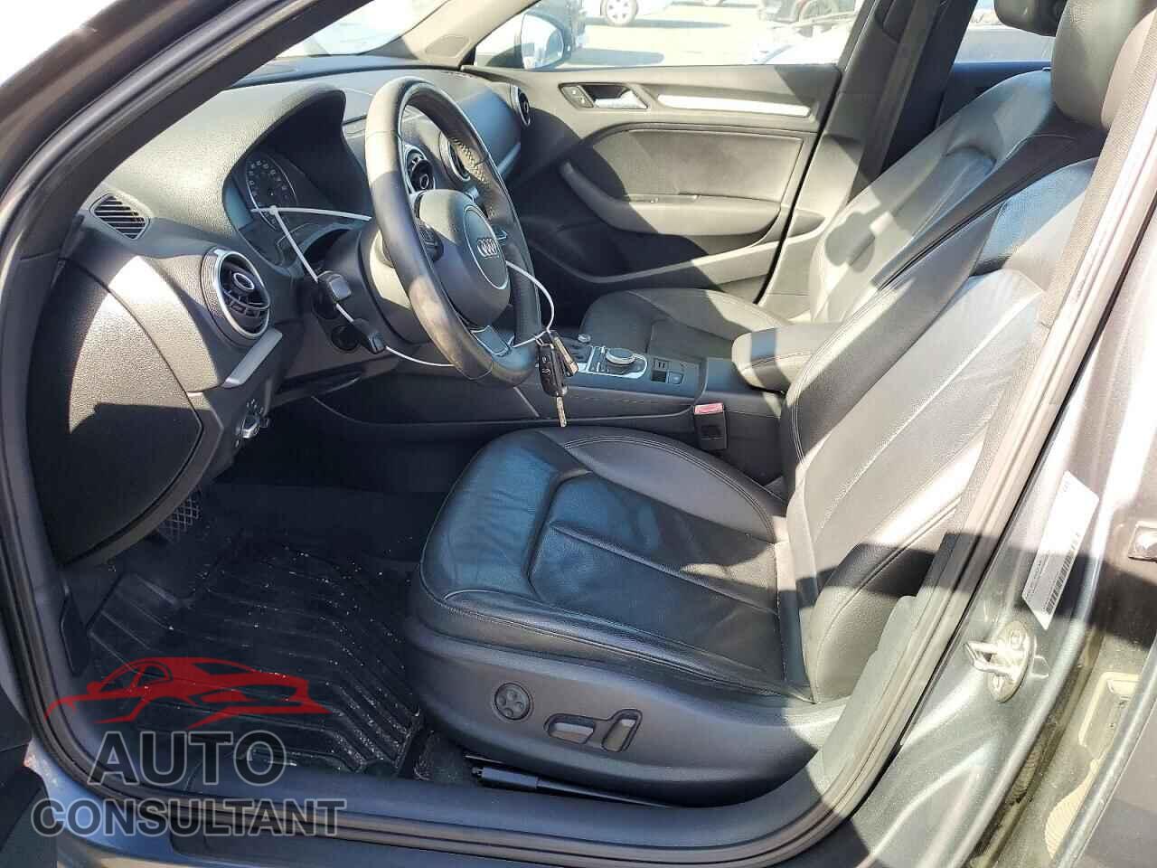 AUDI A3 2015 - WAUACGFF4F1069743