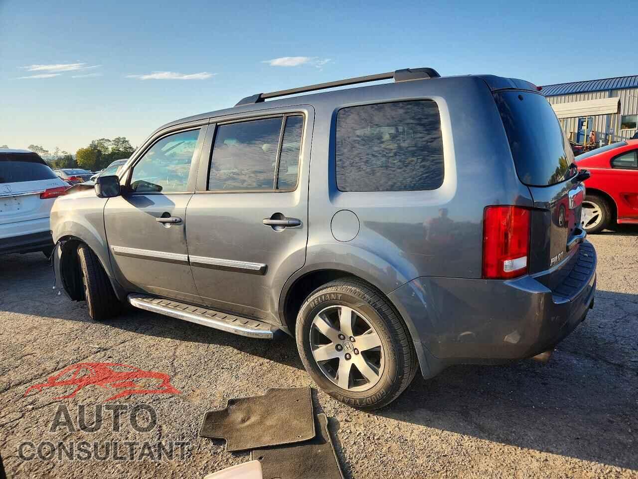 HONDA PILOT 2012 - 5FNYF4H90CB076626