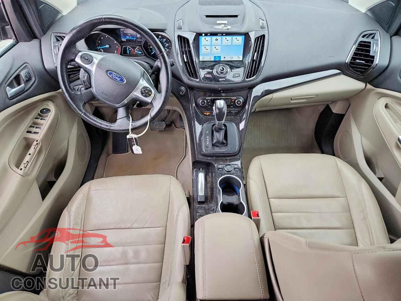 FORD ESCAPE 2016 - 1FMCU0J93GUB59060