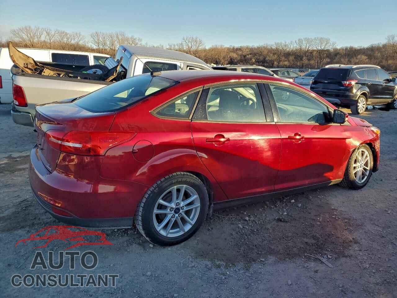 FORD FOCUS 2016 - 1FADP3F28GL202946