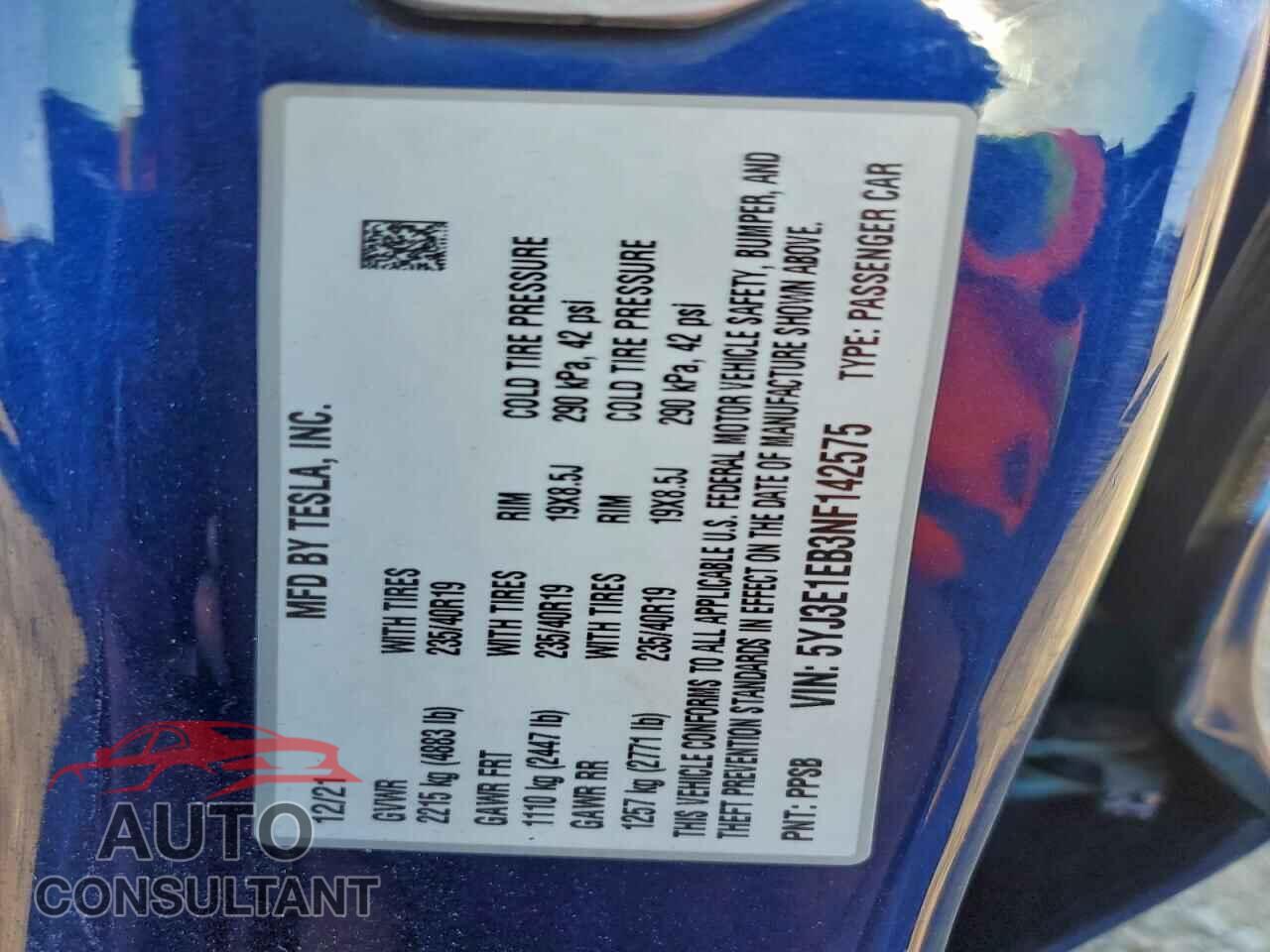 TESLA MODEL 3 2022 - 5YJ3E1EB3NF142575