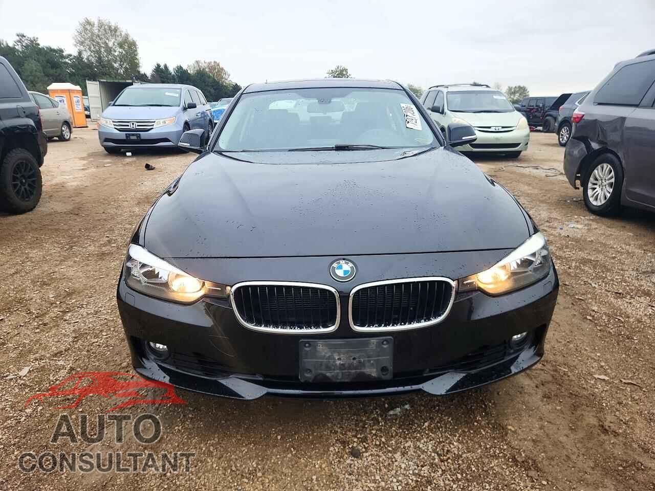 BMW 3 SERIES 2013 - WBA3B3C52DF540997