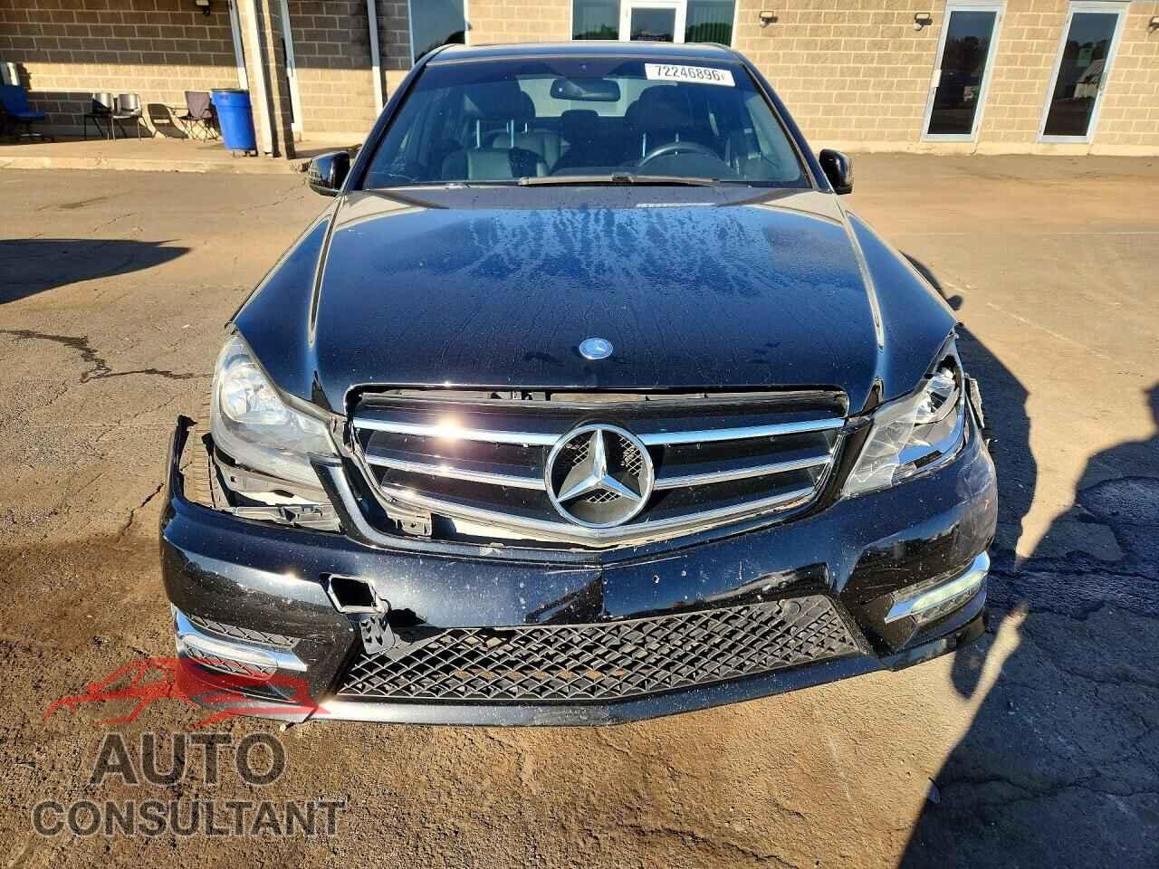 MERCEDES-BENZ C-CLASS 2014 - WDDGF8AB7EA890130