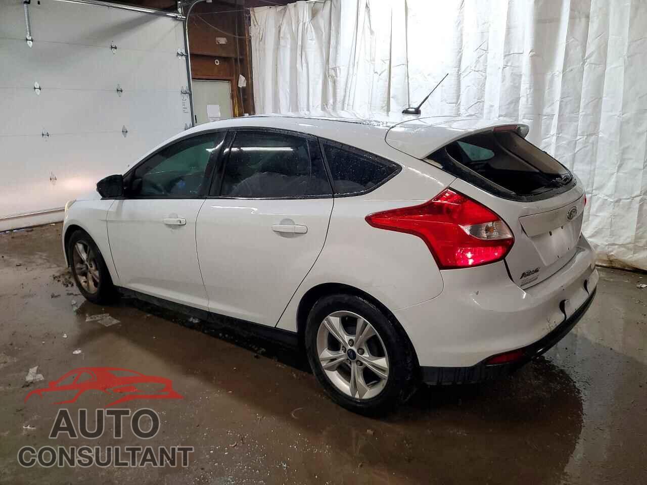 FORD FOCUS 2014 - 1FADP3K21EL325345