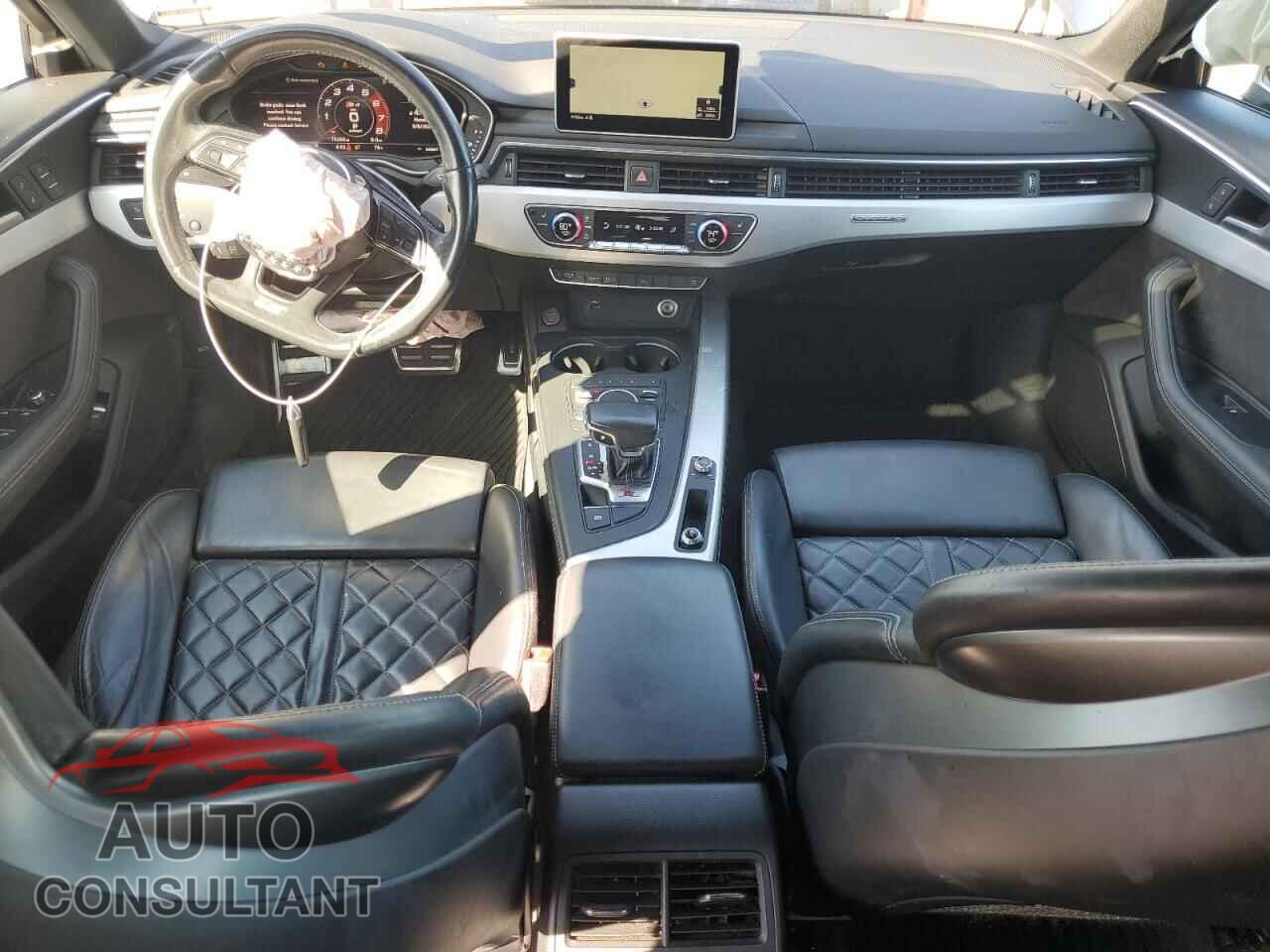 AUDI S4/RS4 2019 - WAUB4AF41KA067844