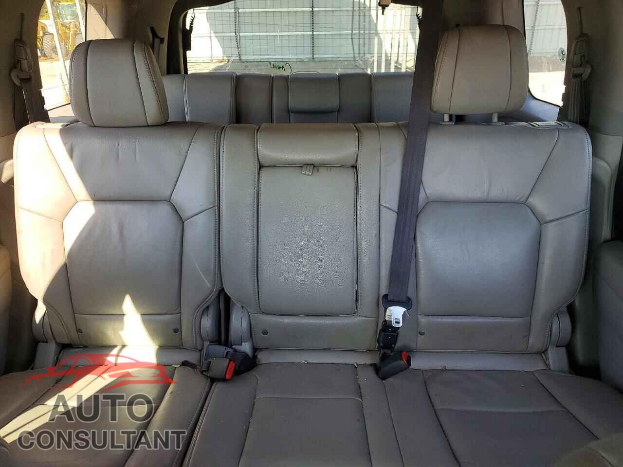 HONDA PILOT 2013 - 5FNYF3H56DB019839