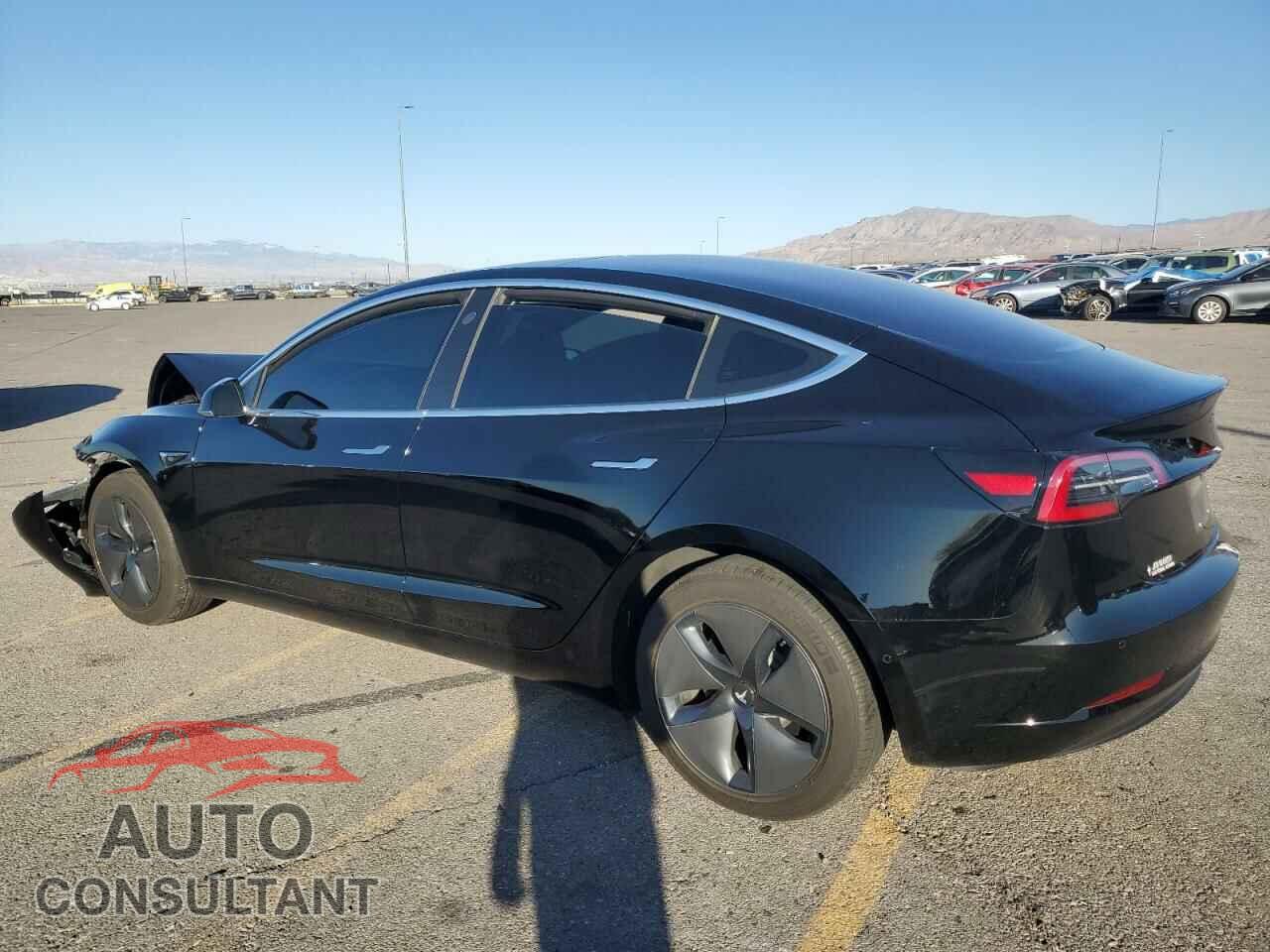TESLA MODEL 3 2018 - 5YJ3E1EA0JF039809