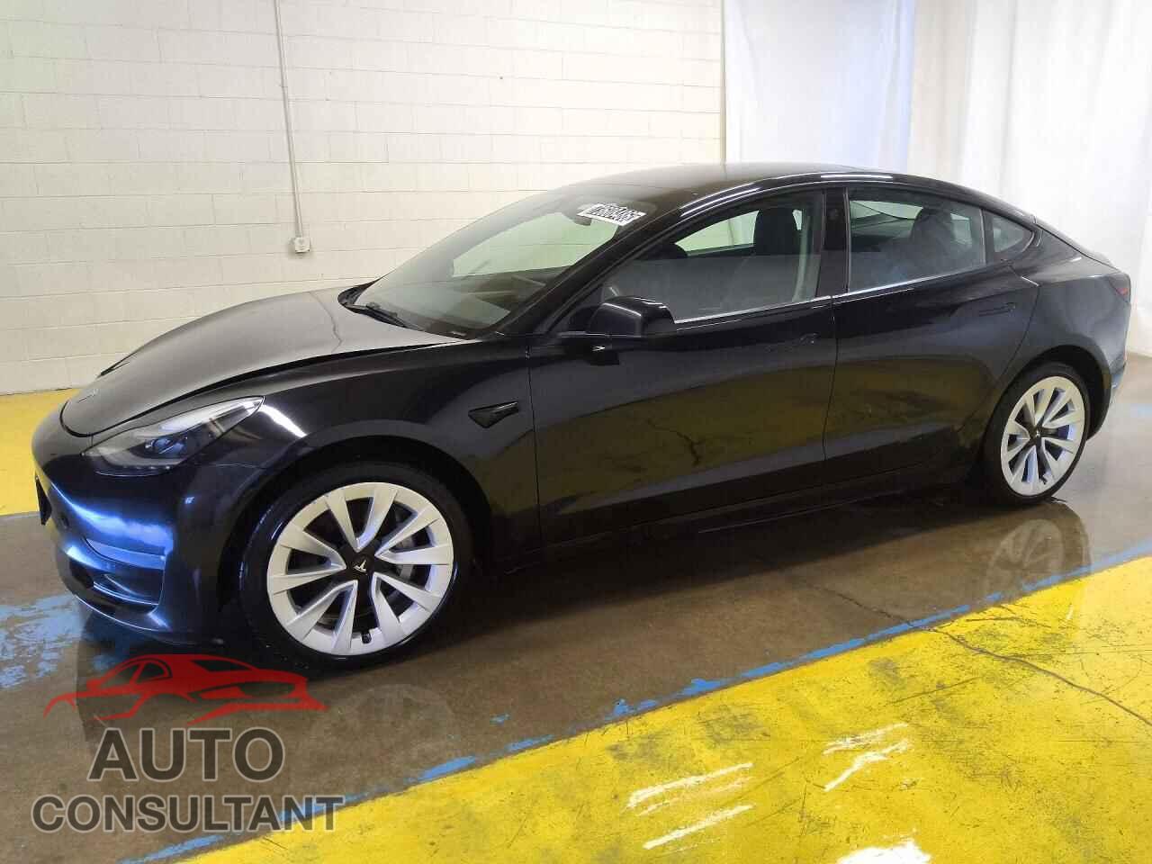 TESLA MODEL 3 2022 - 5YJ3E1EB3NF305127