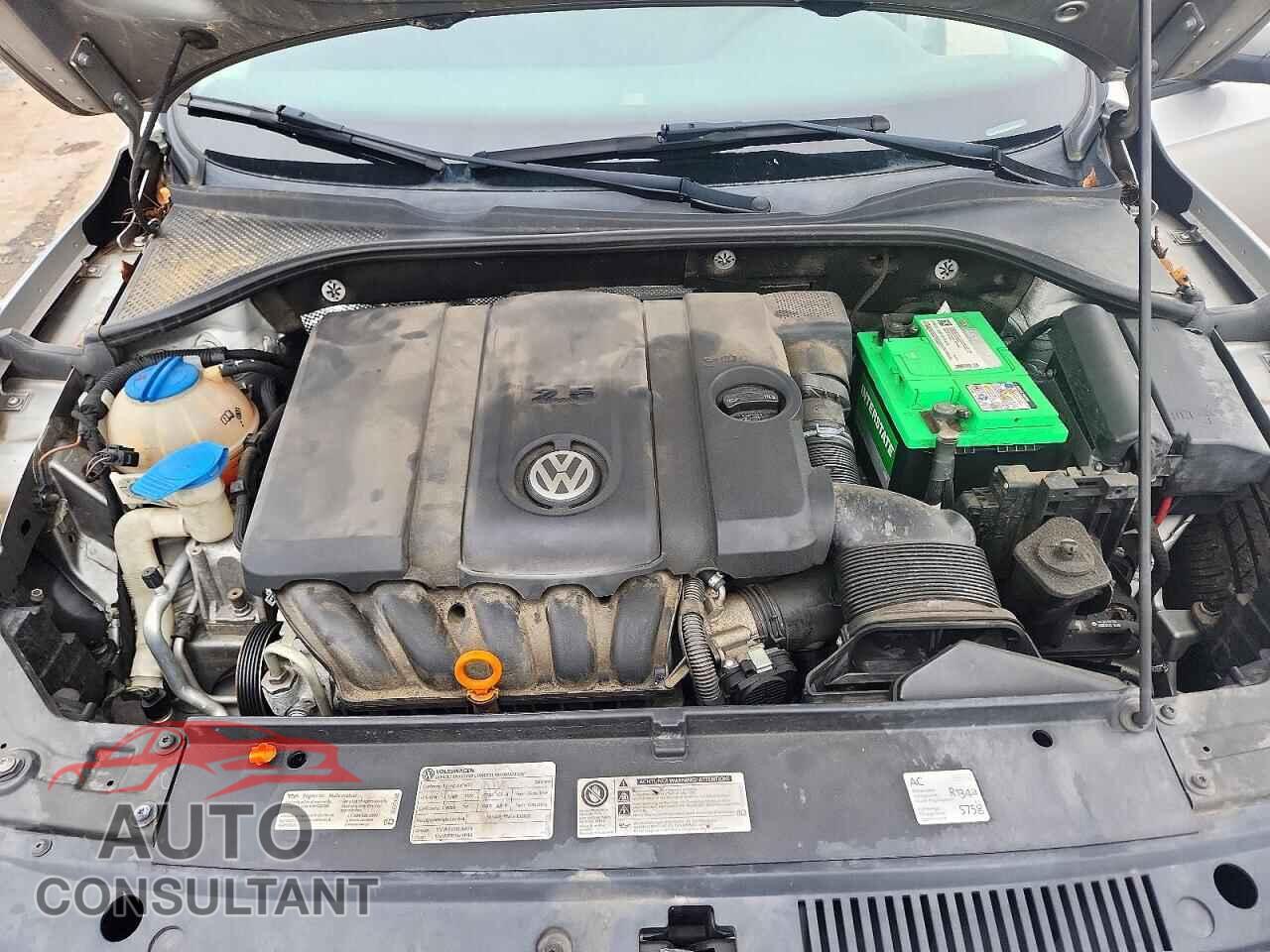VOLKSWAGEN PASSAT 2013 - 1VWAP7A3XDC061908
