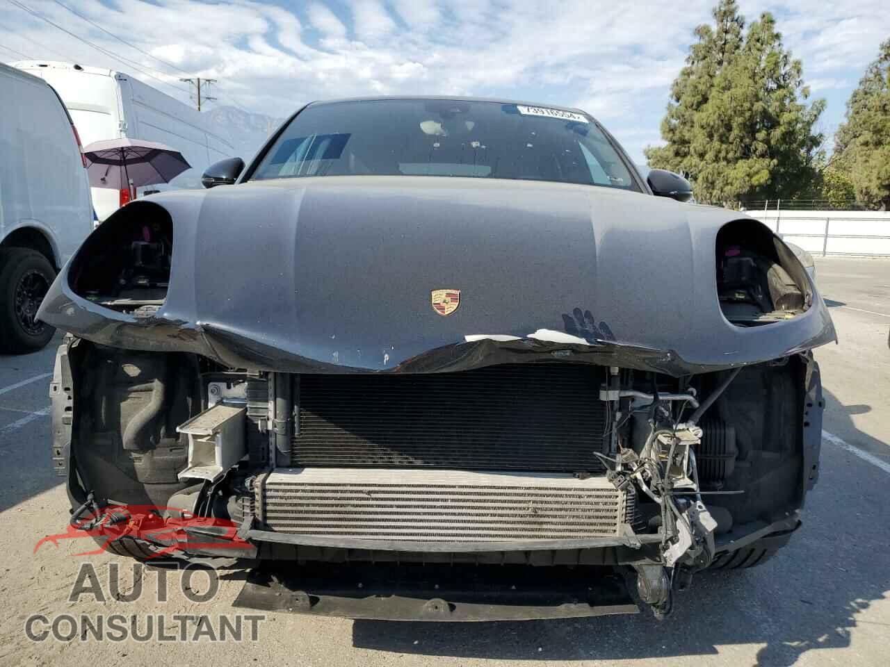 PORSCHE MACAN 2018 - WP1AA2A50JLB13985