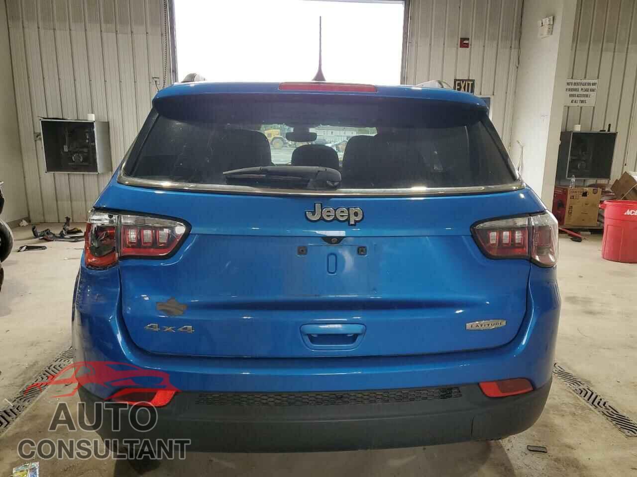 JEEP COMPASS 2018 - 3C4NJDBB9JT398659