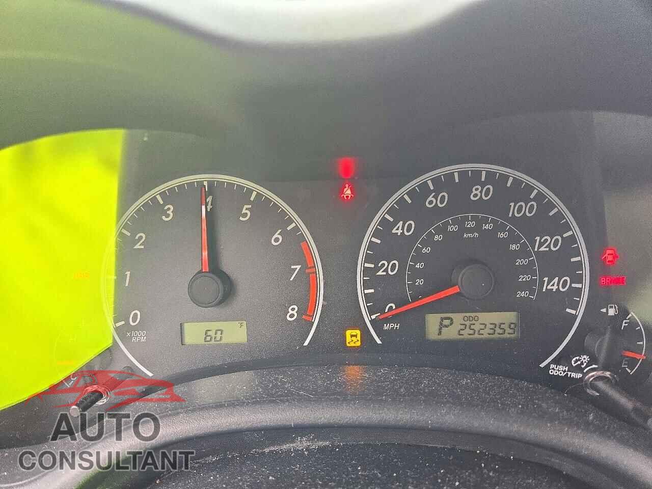 TOYOTA COROLLA 2011 - 2T1BU4EE6BC731520