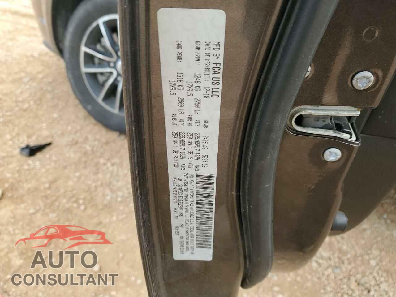 DODGE JOURNEY 2018 - 3C4PDCAB7JT532807