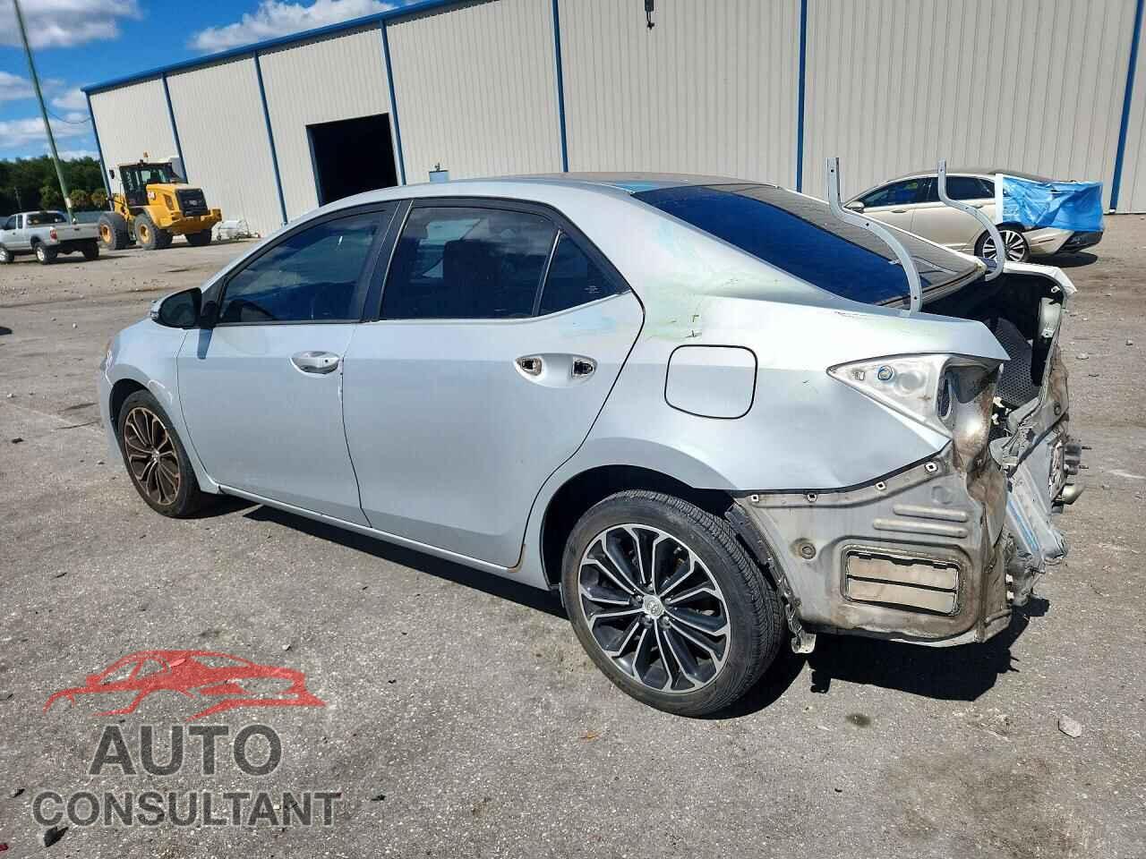 TOYOTA COROLLA 2015 - 2T1BURHEXFC330292
