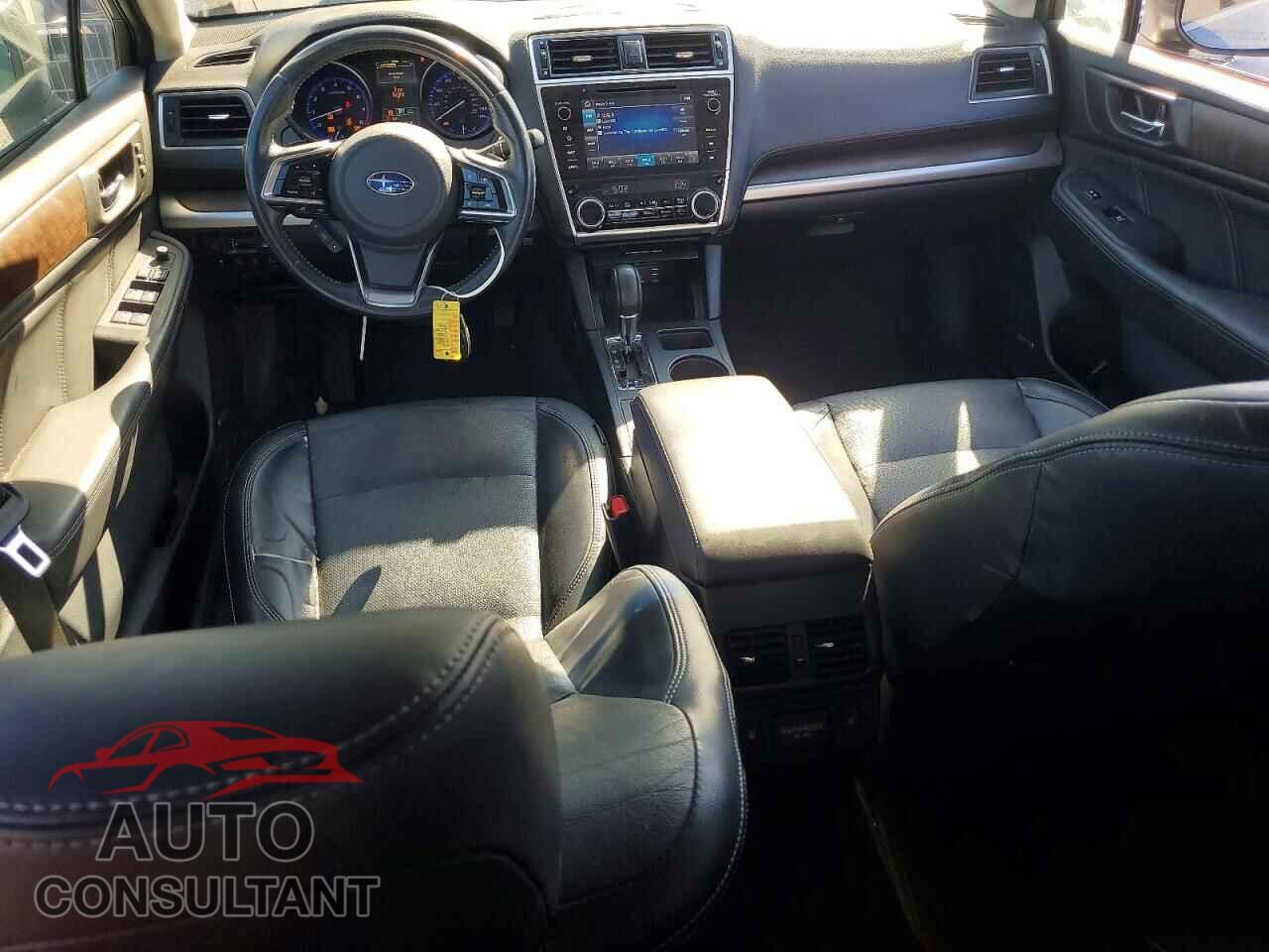 SUBARU OUTBACK 2018 - 4S4BSANC2J3264747