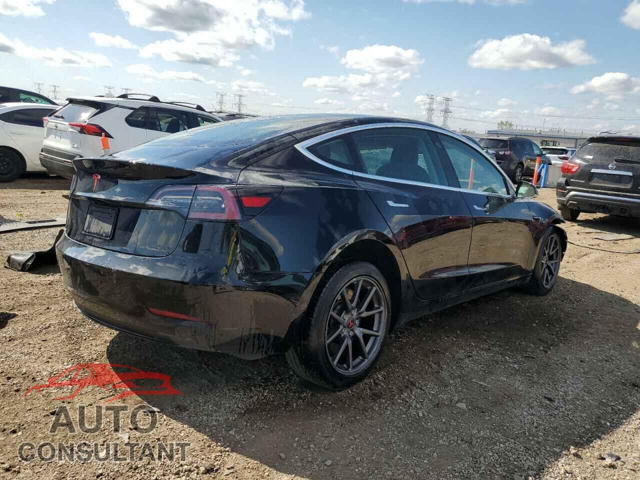 TESLA MODEL 3 2019 - 5YJ3E1EA0KF325337
