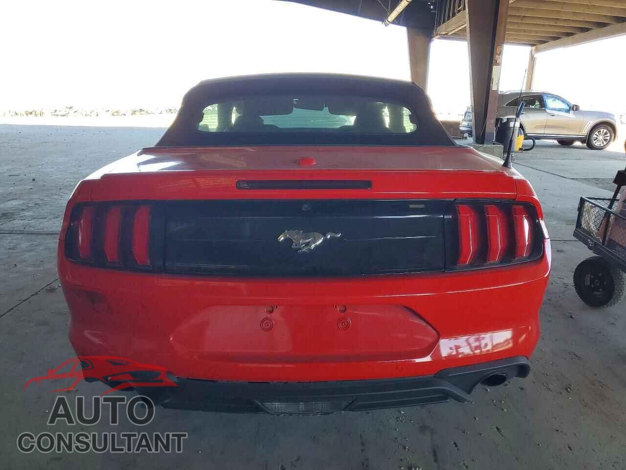 FORD MUSTANG 2023 - 1FATP8UH3P5111409