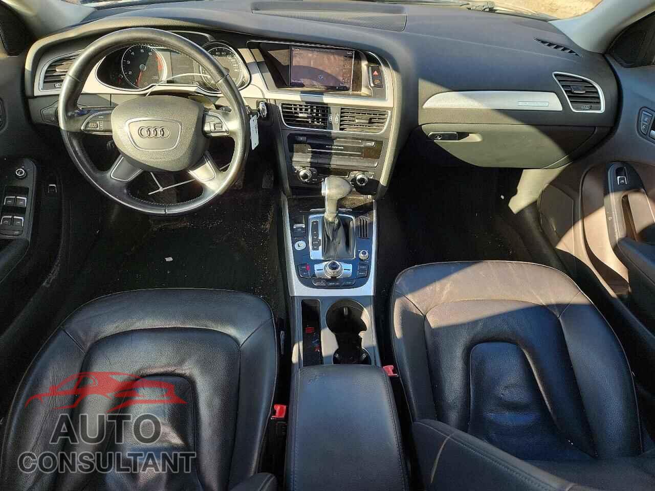 AUDI A4 2013 - WAUFFAFL5DN044985
