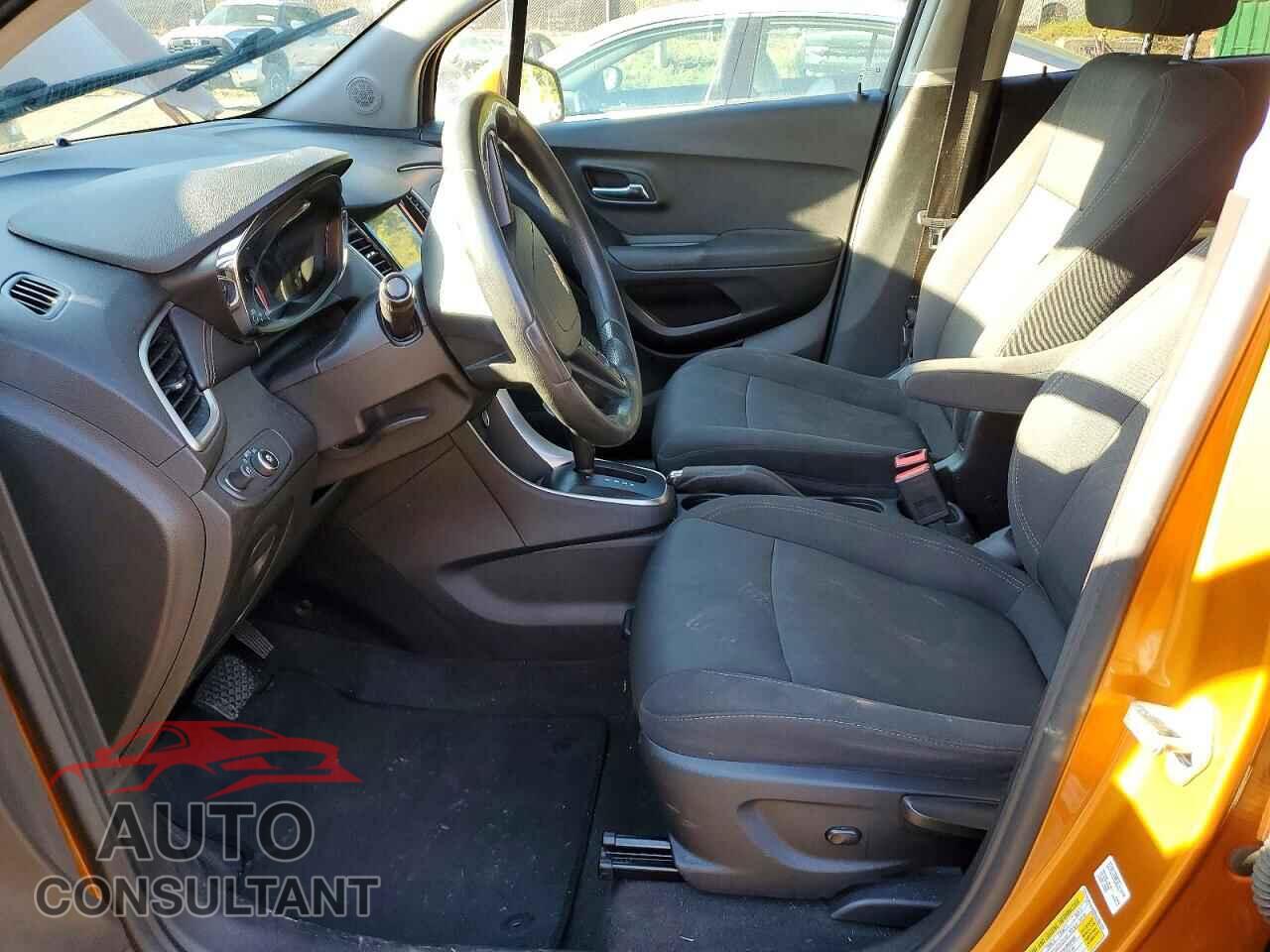 CHEVROLET TRAX 2017 - 3GNCJLSB8HL180747