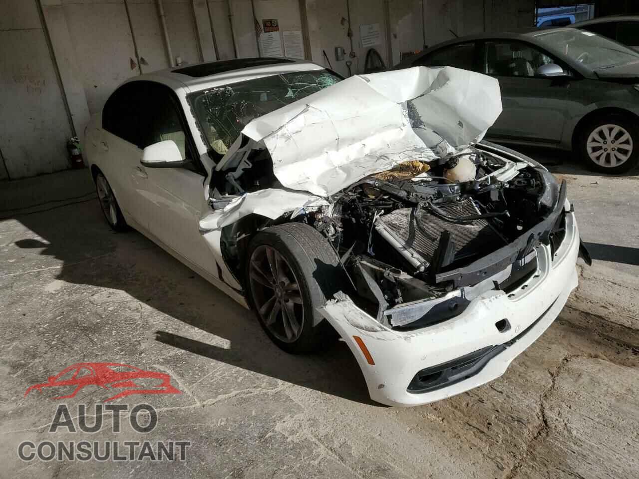 BMW 3 SERIES 2016 - WBA8E1G54GNU12024