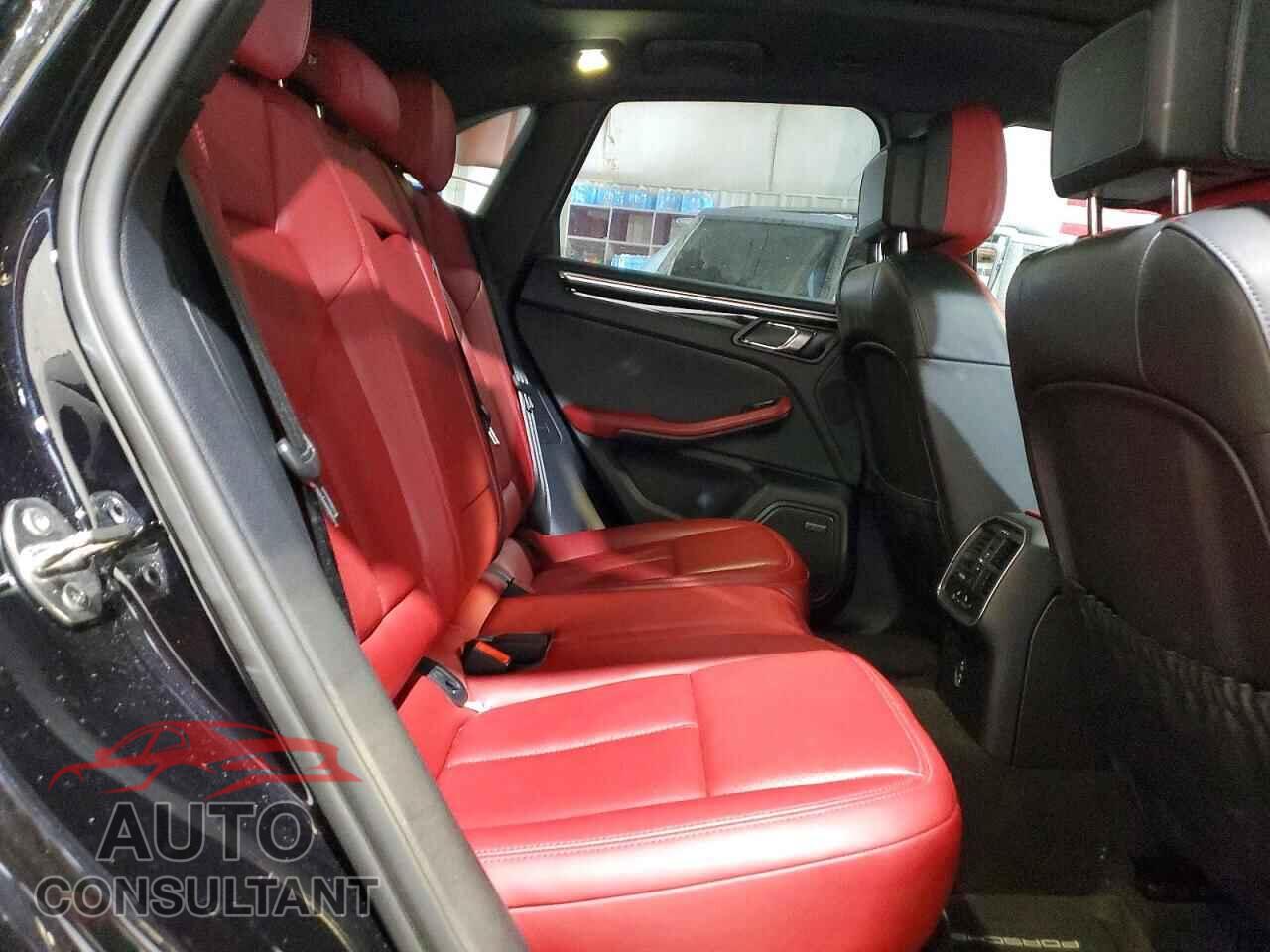 PORSCHE MACAN BASE 2024 - WP1AA2A5XRLB08224