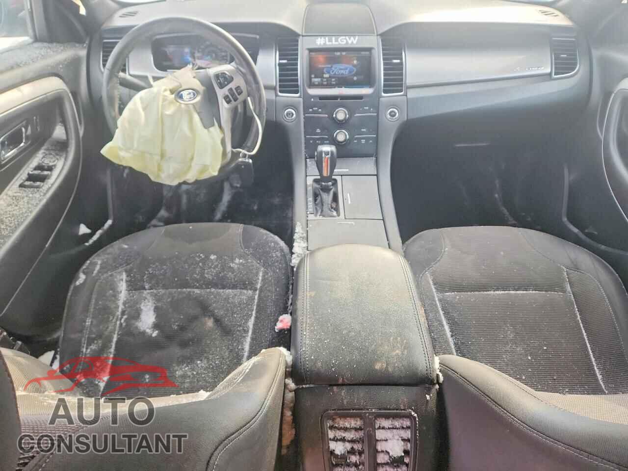 FORD TAURUS 2015 - 1FAHP2E83FG112404