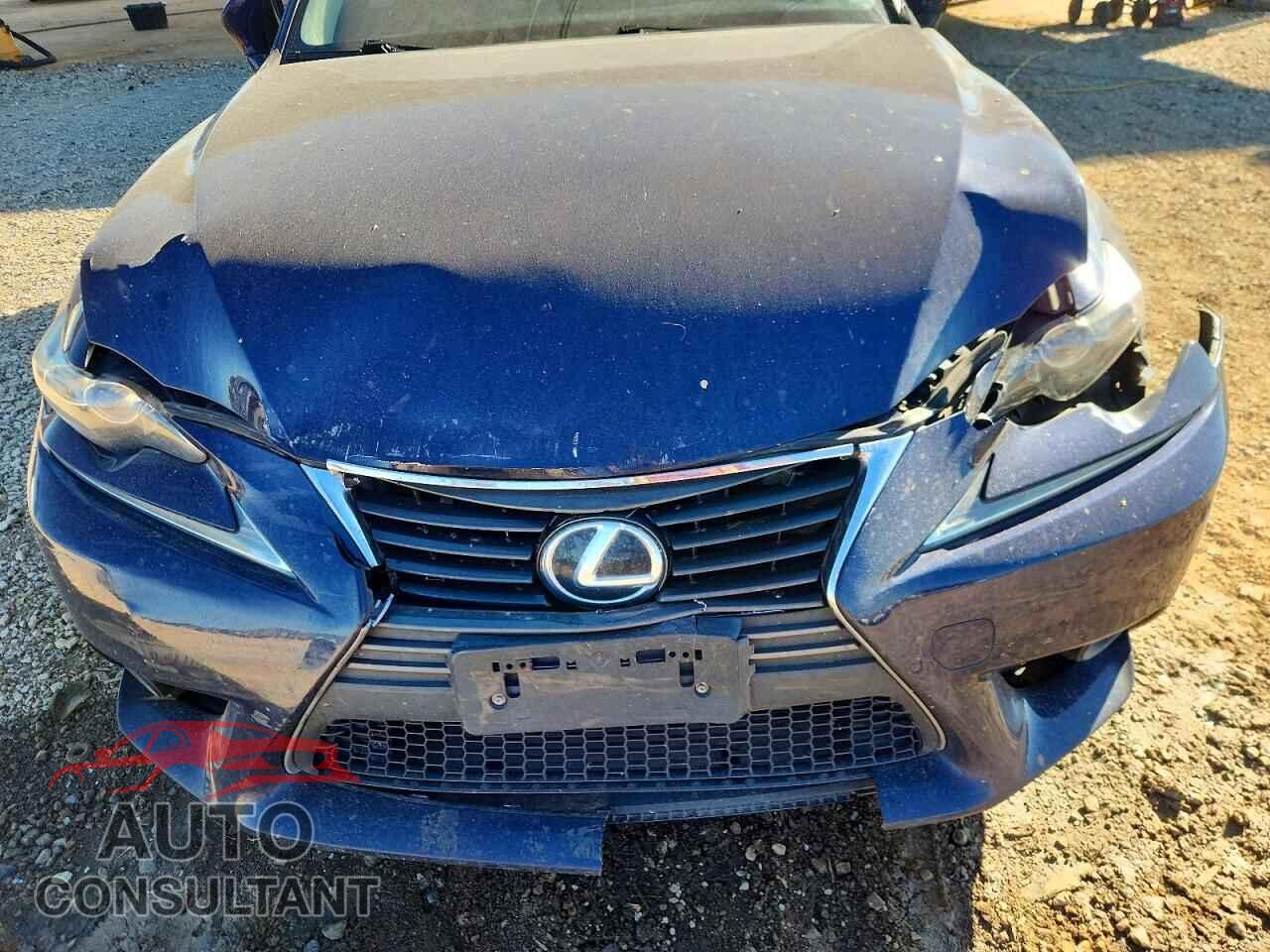 LEXUS IS 2014 - JTHCF1D21E5011885