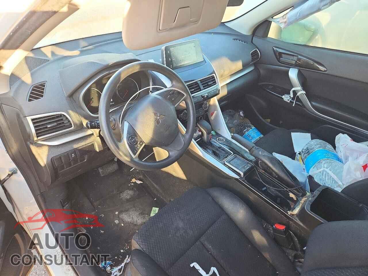 MITSUBISHI ECLIPSE 2019 - JA4AT4AA5KZ000739