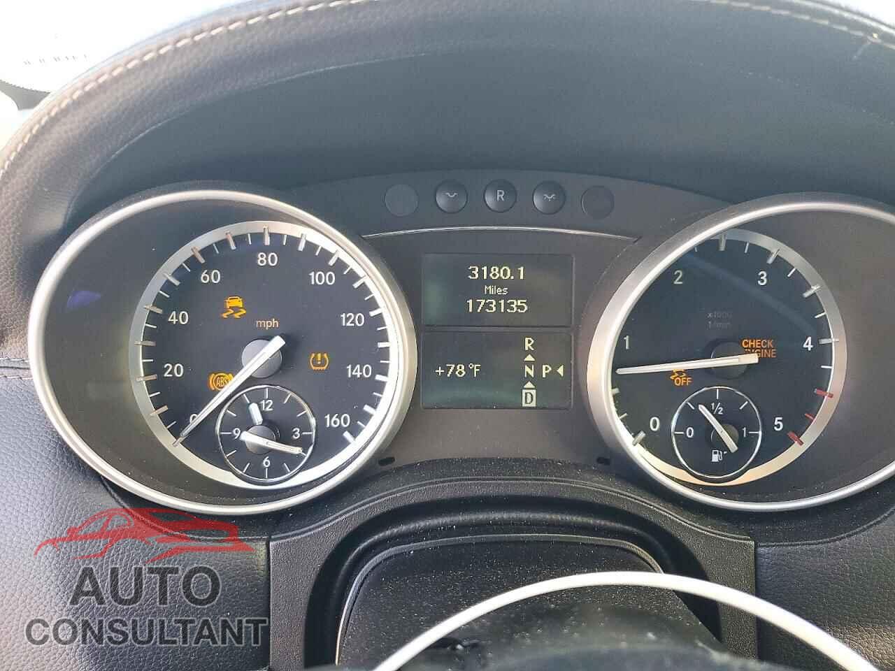 MERCEDES-BENZ GL-CLASS 2012 - 4JGBF2FE6CA784894