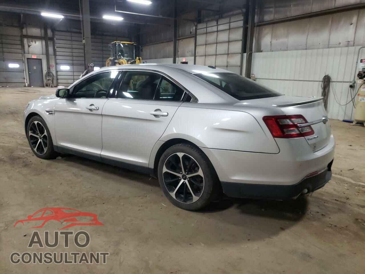 FORD TAURUS 2015 - 1FAHP2F81FG106647