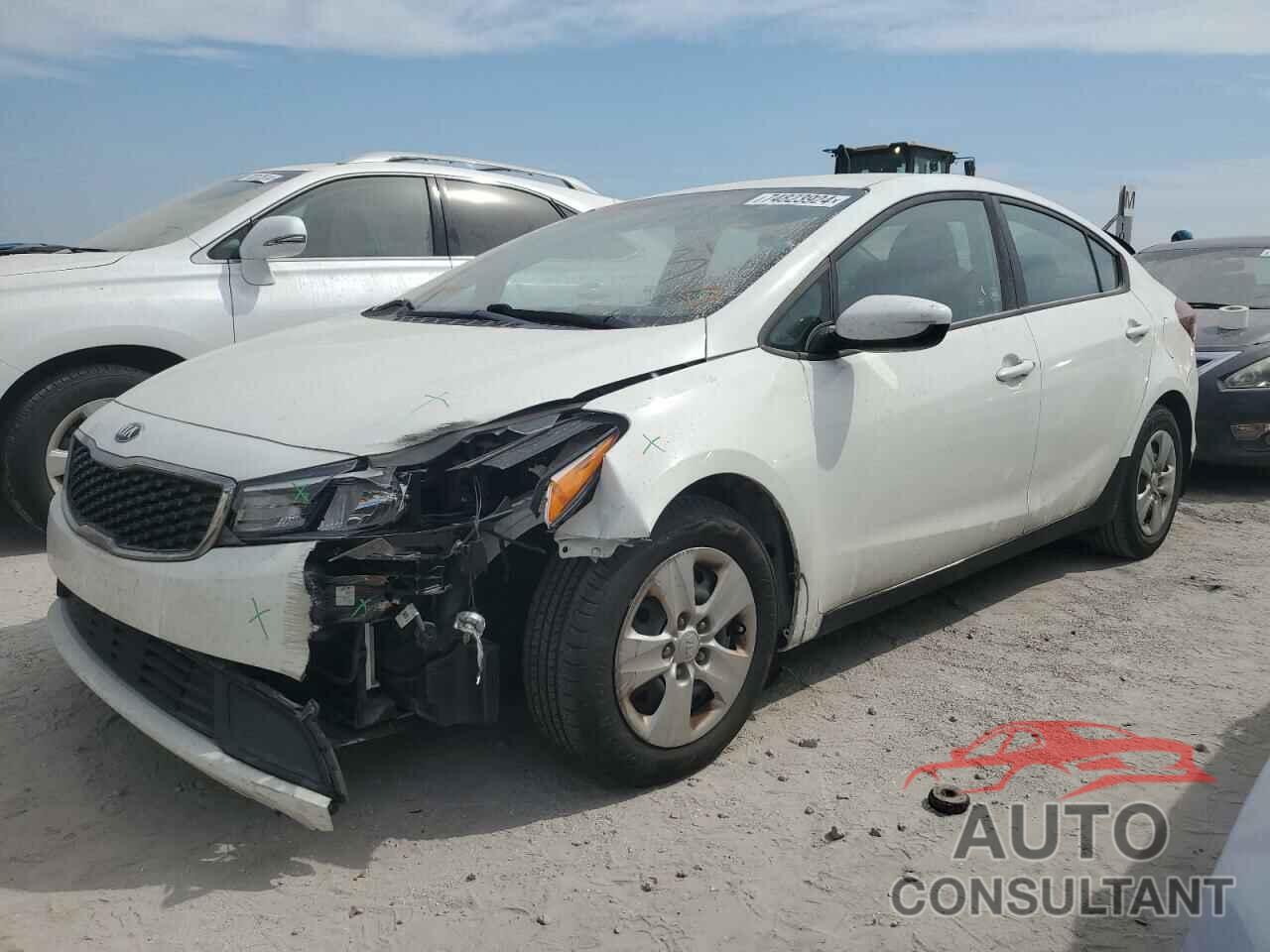 KIA FORTE 2017 - 3KPFK4A74HE130972