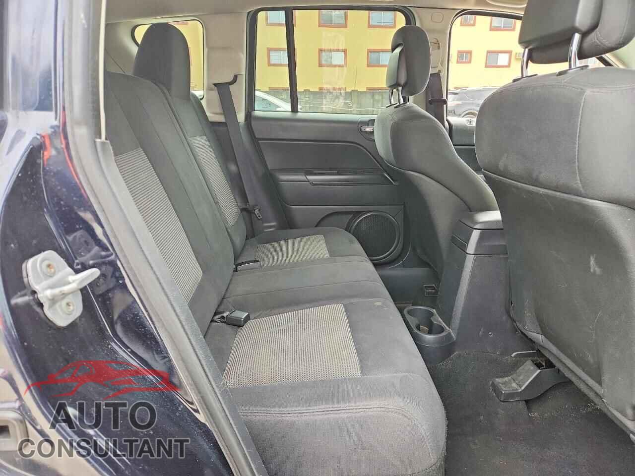 JEEP COMPASS 2011 - 1J4NF1FBXBD135060