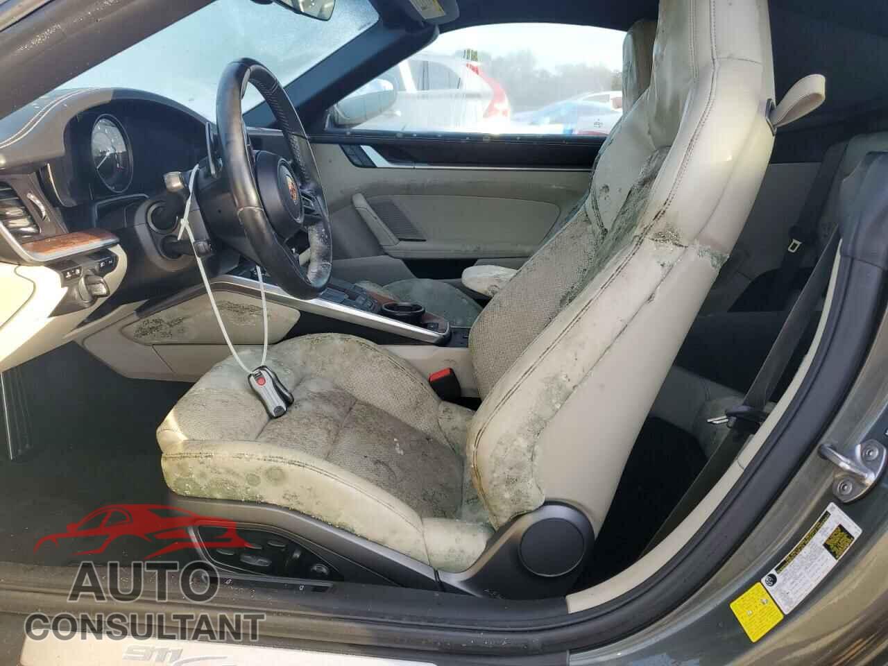 PORSCHE 911 2021 - WP0CA2A97MS239655